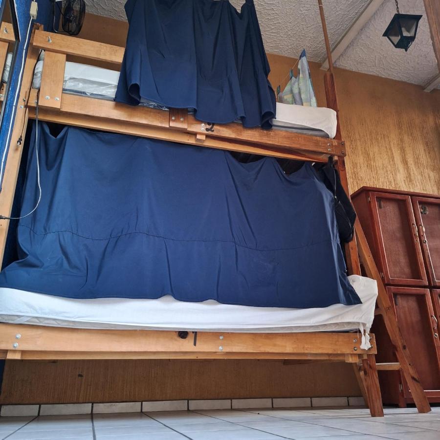 Hostal Guadalajara Zewnętrze zdjęcie