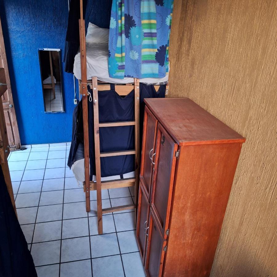 Hostal Guadalajara Zewnętrze zdjęcie